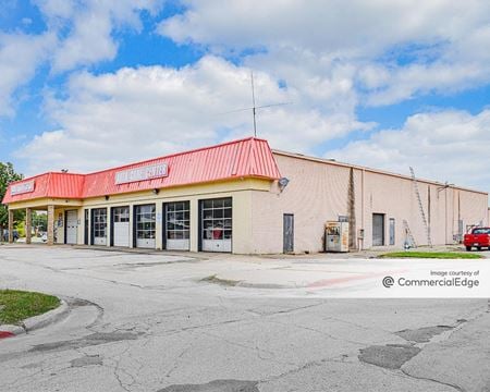 Retail space for Rent at 1680 East Belt Line Road in Richardson