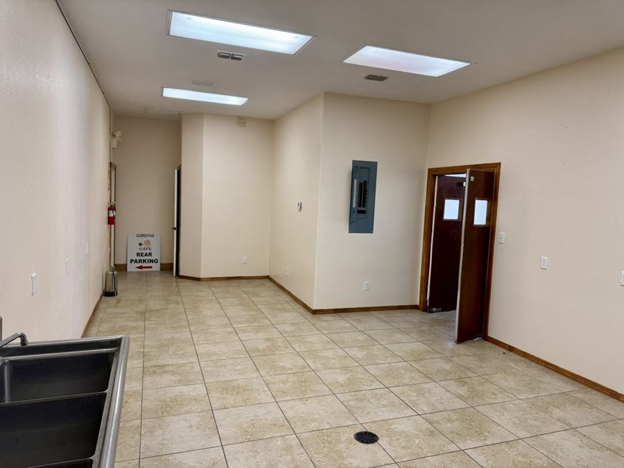 1,500 SF Available | Mission TX