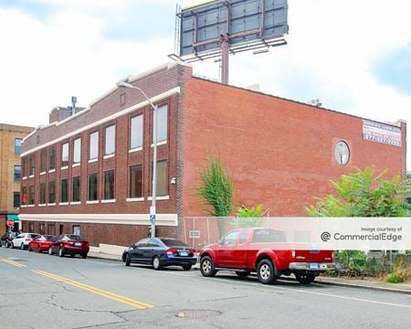 Photo of commercial space at 450 Church Street in Hartford