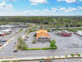 2725 Old Lebanon Pike