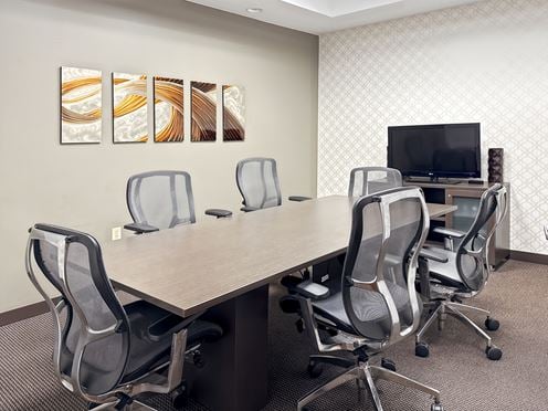 Regus - Tampa - Woodland Corporate Center
