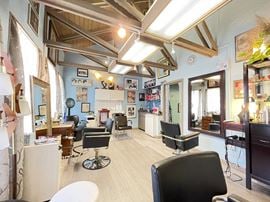 802B NW 23rd Avenue - 2nd Generation Salon