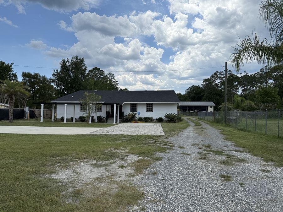 35 Cinnamon St