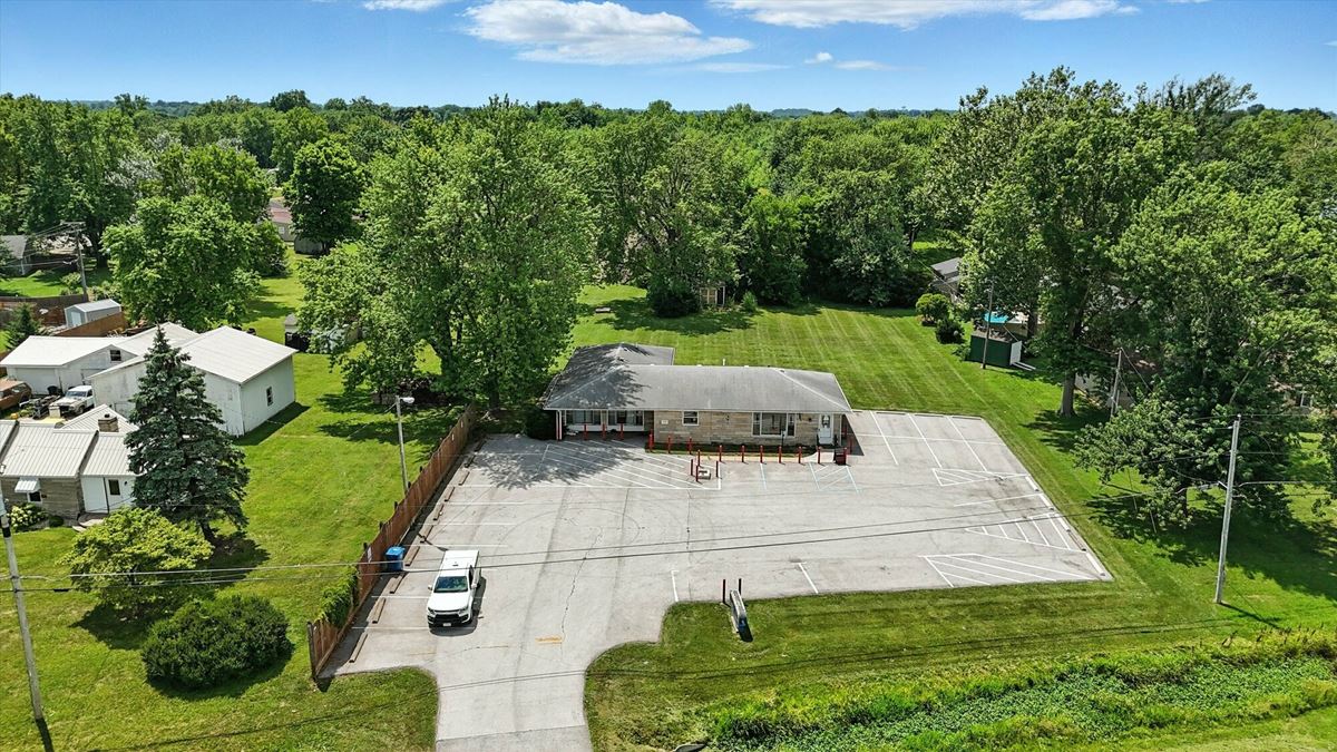 5 Acres on US 31 in Johnson County