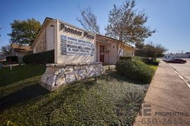 1112 West Pioneer Pkwy