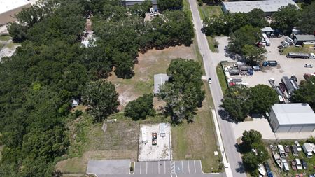 Commercial space for Rent at 1406 Hobbs Street in Tampa