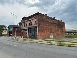 338 Broadway Street