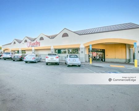 Retail space for Rent at 815 Marina Village Pkwy in Alameda