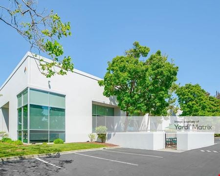 Industrial space for Rent at Ardenwood Blvd @ Paseo Padre Pkwy in Fremont