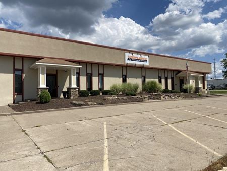 Industrial space for Rent at 5001 Tremont Ave in Davenport