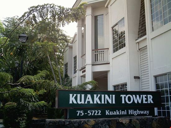 Kuakini Tower