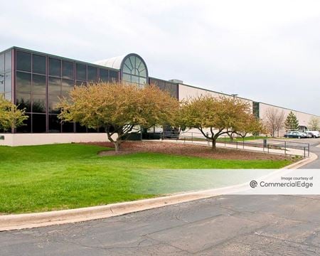 Industrial space for Rent at 440 Medinah Road in Roselle
