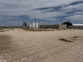 1561 W Hwy 82