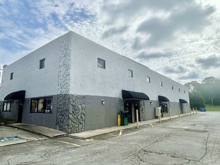 Photo of commercial space at 6714 GA-85 in Riverdale