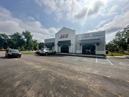 Commercial space for Rent at 10058 Belgrove Ave in Daphne