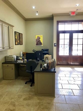 Bldg J: Garden Style Office For Lease