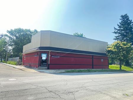 Photo of commercial space at 1610 Arrow Ave. in Anderson