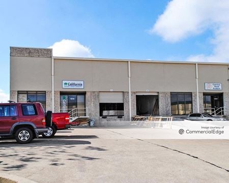Industrial space for Rent at 12019-12097 Corporate Dr. in Dallas