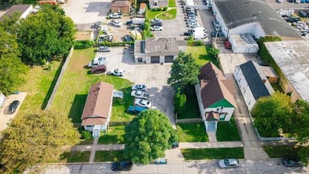 Other space for Sale at 162 Woodlawn Ave in Aurora
