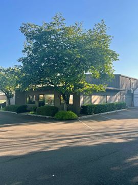 Free-Standing Industrial Building with Fenced Yard