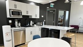 211 Bannatyne Avenue
