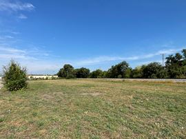 Prime Lot For Sale In Industrial Park