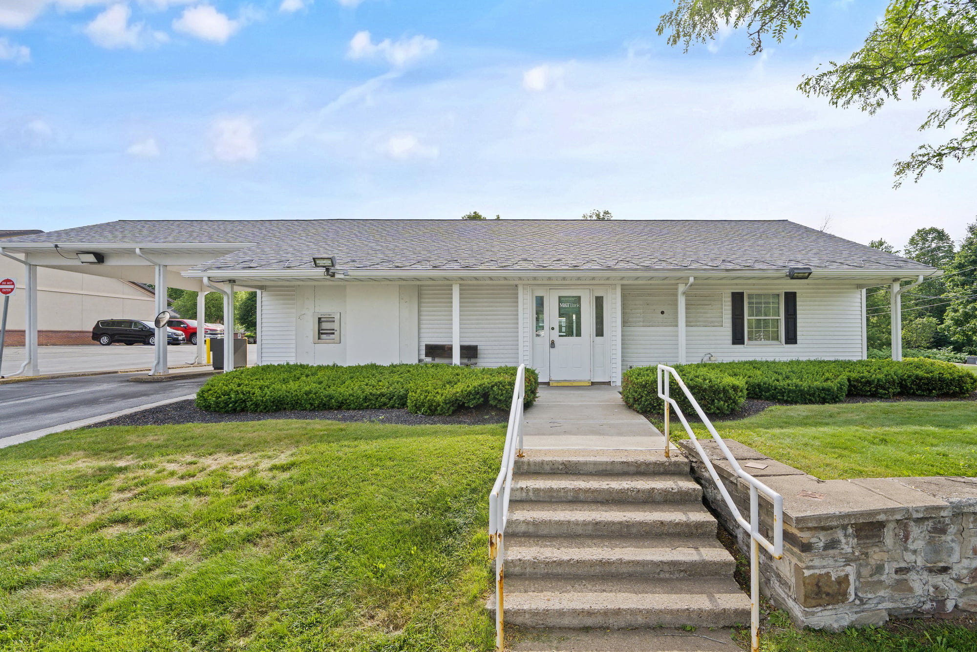 7 Main St, Camden, NY 13316-1301