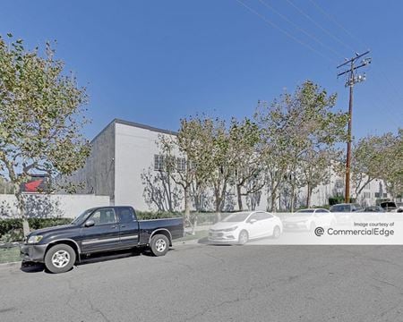 Industrial space for Rent at 1661 East Palm Street in Santa Ana