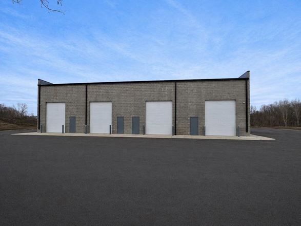 New Industrial/Flex for Lease - US 23 Corridor in Whitmore Lake