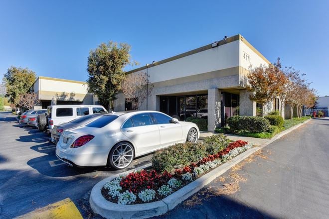 San Dimas Business Center