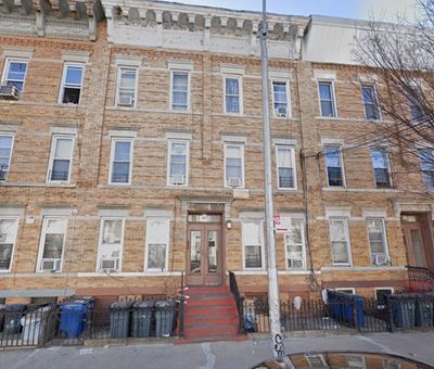 456 Grant Ave