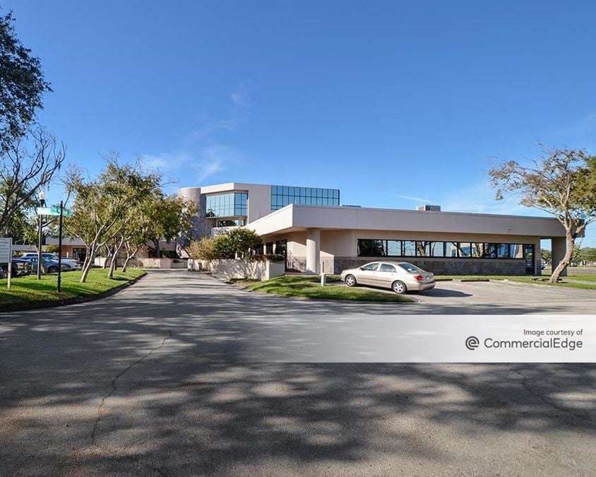 Blue Heron Technology Center - 11201 Corporate Circle North & 11205 Blue Heron Blvd