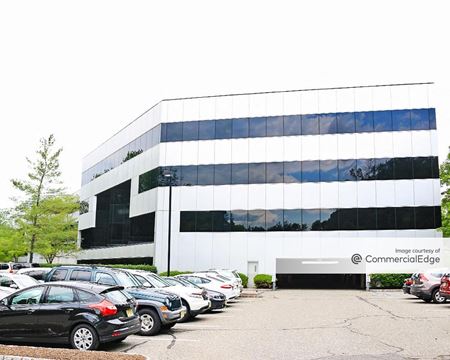 Office space for Rent at 325 Columbia Turnpike in Florham Park