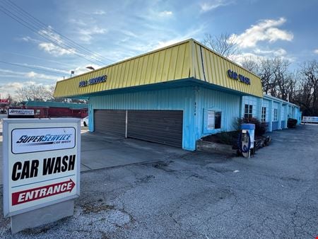Photo of commercial space at 8304 Olive Blvd in Saint Louis