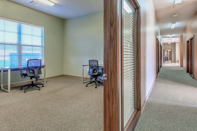 Essential Offices - Edmond