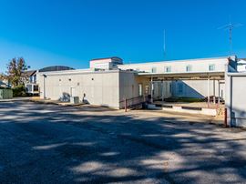 5015 Woods Crossing Dr
