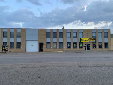 Photo of commercial space at 870 16th Street SW in Medicine Hat