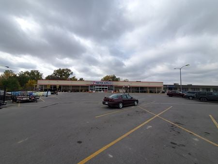 Retail space for Rent at 403-511 1st Ave in Perry