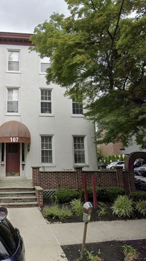 1,740 SF | 107 E Chestnut St | Office Space in West Chester - West Chester