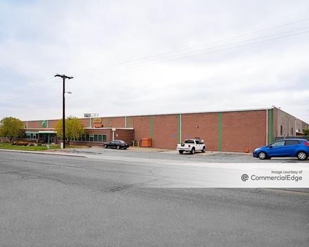 Industrial space for Rent at 2840 South Zuni Street in Englewood