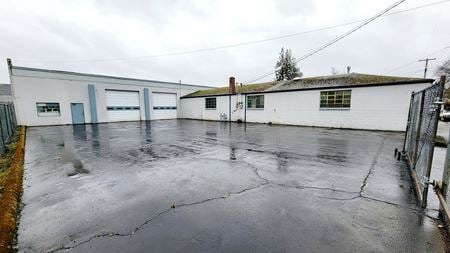 Photo of commercial space at 2060 Warner ST NE in Salem