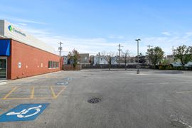Medtail Building