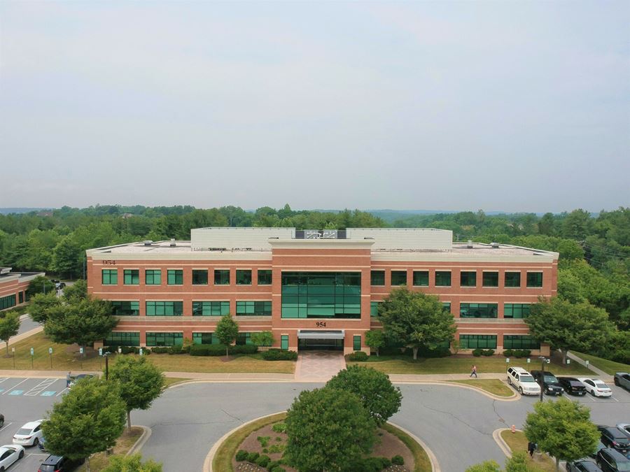 954 Ridgebrook Road, Sparks Glencoe, MD 21152