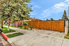 1332 Coolidge Ave