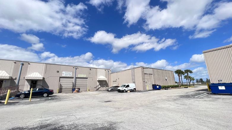 INT'L AIRPORT CENTER & MILAM INDUSTRIAL CENTER