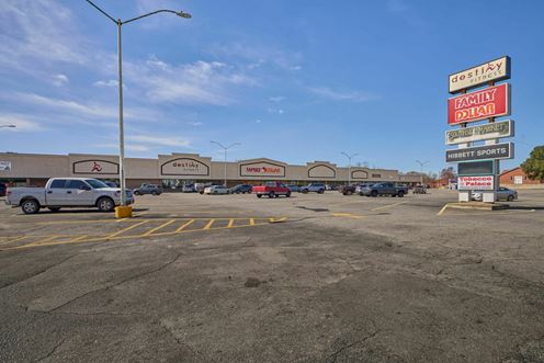 Dodge Plaza Shopping Center