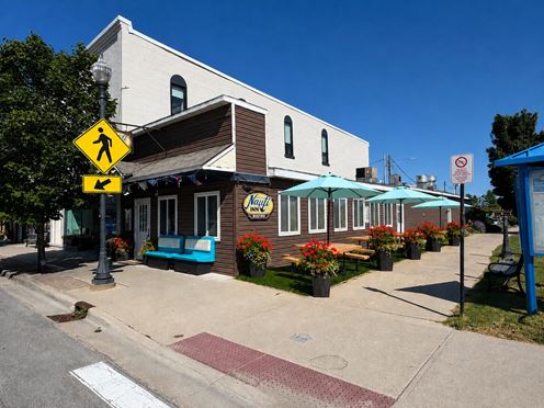 330 N Main St