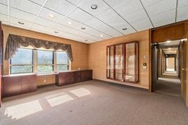 609 Farmington Ave