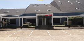 17300 Saturn Lane