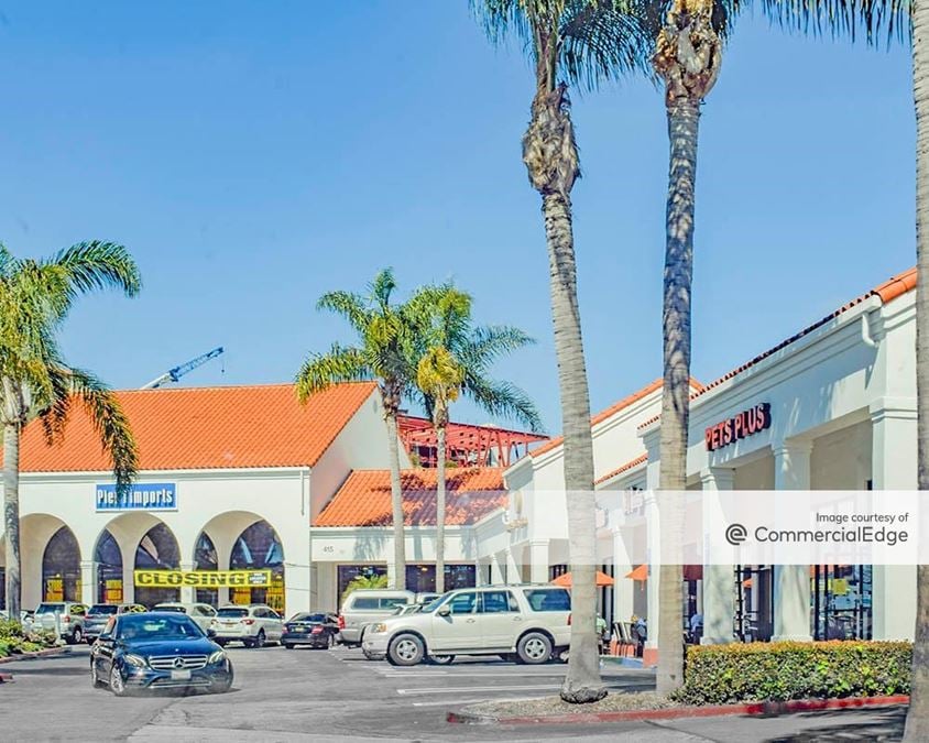 Outlets at San Clemente 101 West Avenida Vista Hermosa Retail Building